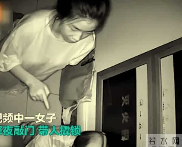 刘嘉玲再曝猛料!私生饭钻刘德华床底,疯狂程度远超杨丽娟