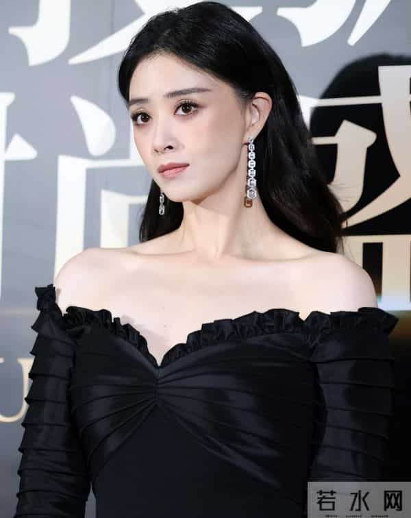 不要成为第二个大S!42岁暴瘦脱相崩溃大哭的蒋欣,给大家提了醒