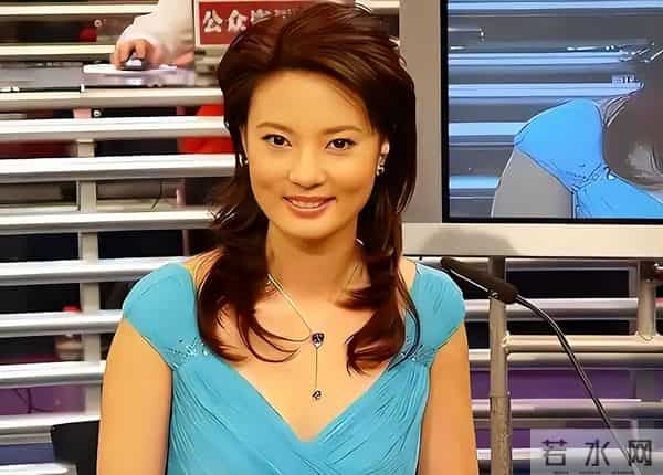 前央视主持人,俩前任去世被嘲“克夫”,生图脸僵的她近况如何了