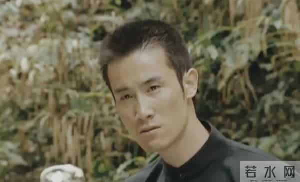 她美过刘晓庆,却选择下嫁给穷小伙,婚后毁容成面瘫,如今怎样了