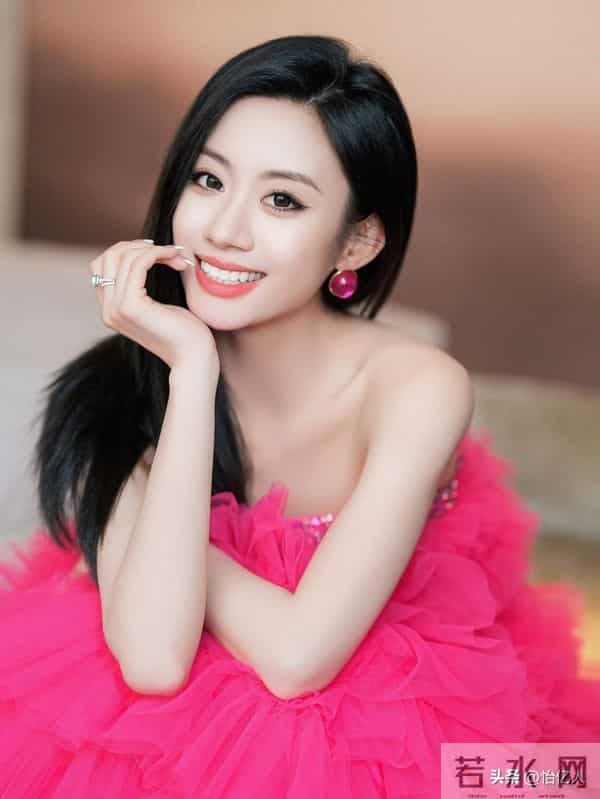 伍珂玥——美图写真欣赏