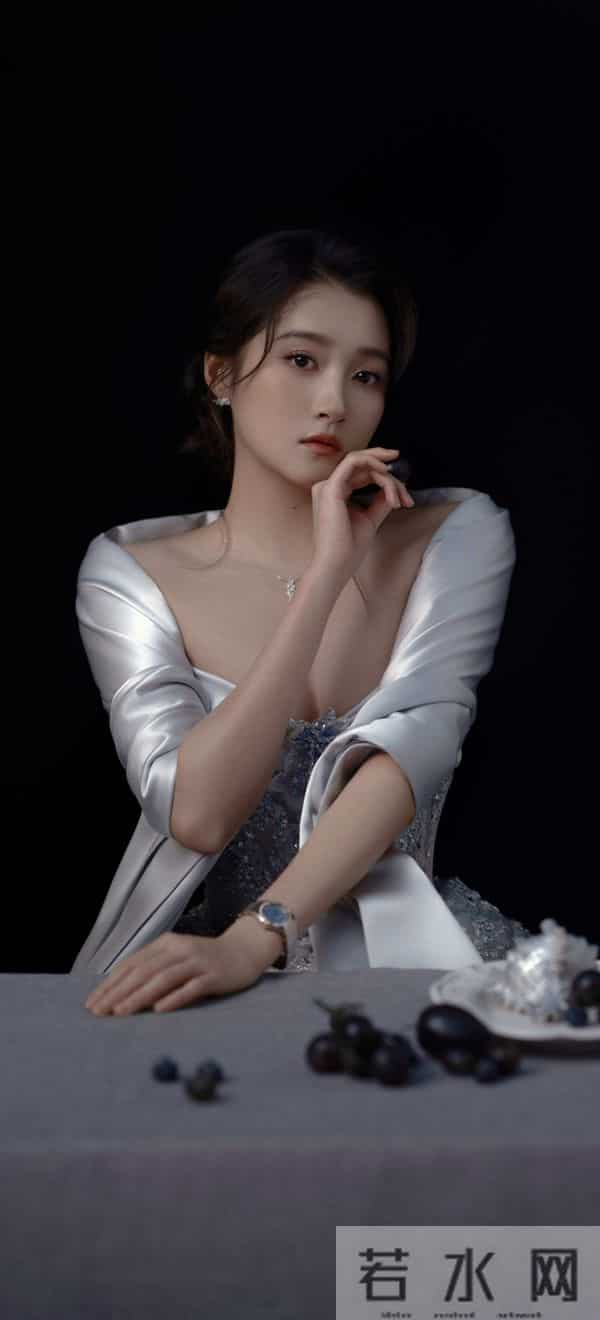 美女壁纸第1254期—关晓彤