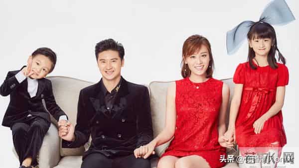 田亮晒照为儿子庆生,14岁田宸宇阳光帅气,身高近180全家最高