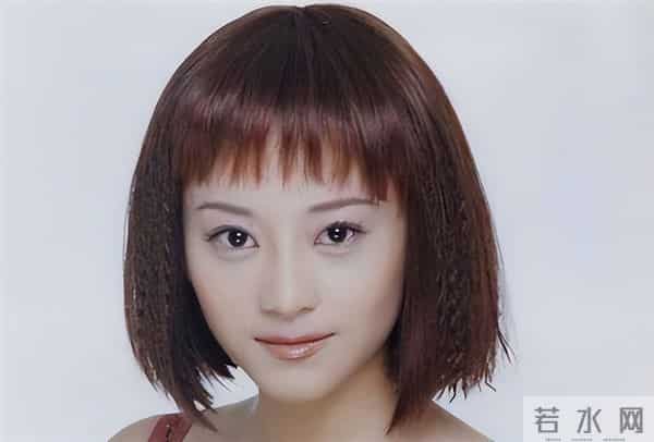 她美过刘晓庆,却选择下嫁给穷小伙,婚后毁容成面瘫,如今怎样了