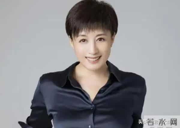 他们戏里戏外真夫妻,凭真本事吃饭,如今忙着拍戏不生娃