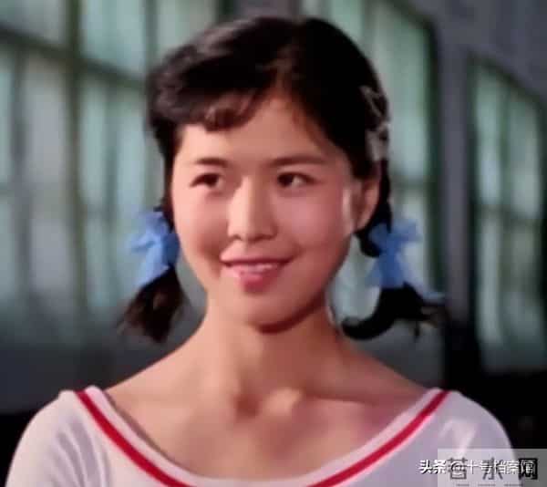 73岁导演尤小刚三婚两离，娶小30岁美女演员，64岁老来得子终圆梦