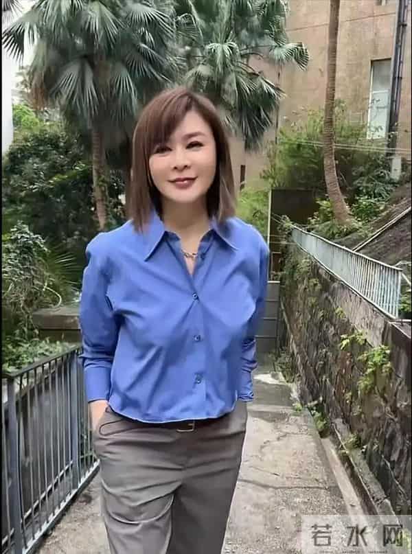 住着上亿豪宅,却无儿无女依靠弟弟养老,63岁的关之琳后悔过吗?