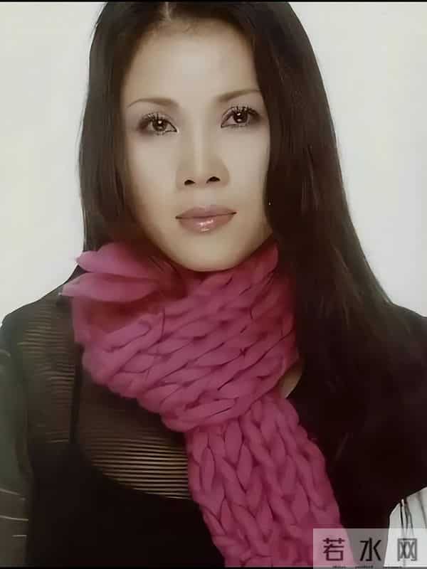 59岁田震近照曝光，容貌大变样，网友：我懵了，不敢相信自己眼睛