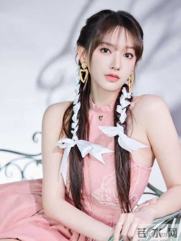 程潇|贵气慵懒时尚千金大小姐~