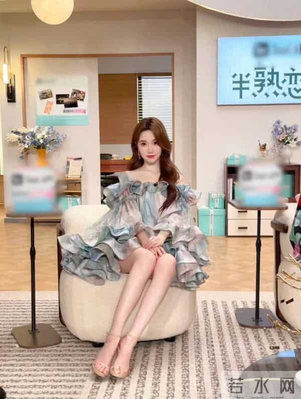 张纯烨，优雅大气女主持～