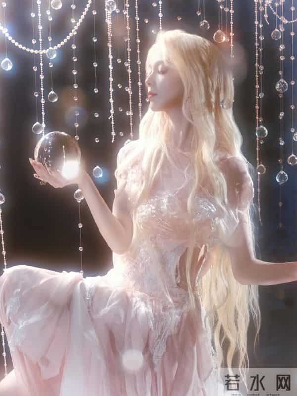 陈瑶金发造型:坠入幻梦的精灵系美学