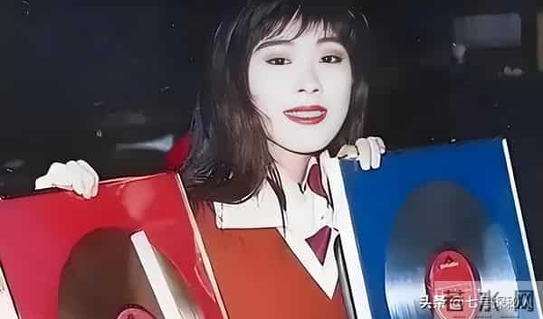 曾经的“乐坛天后”，被曝翻垃圾桶，曾力压王菲的她怎么活成这样