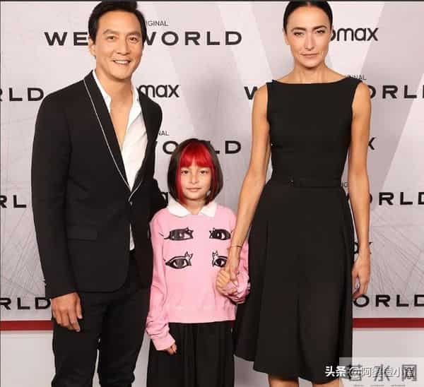 10年没同房，吴彦祖晒47岁老婆素颜合照，男方发言惊呆网友！