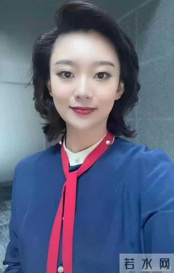 终究是梦醒了，不再被重用的央视主持人李七月，给内娱上了一课