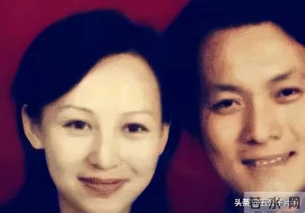 出力不讨好，地下室连生3胎的岳丽娜，为自己的年少轻狂付出代价