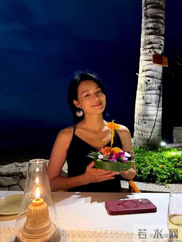 46岁的香港女星被老公宠上天，获老公安排生日之旅，幸福满满！