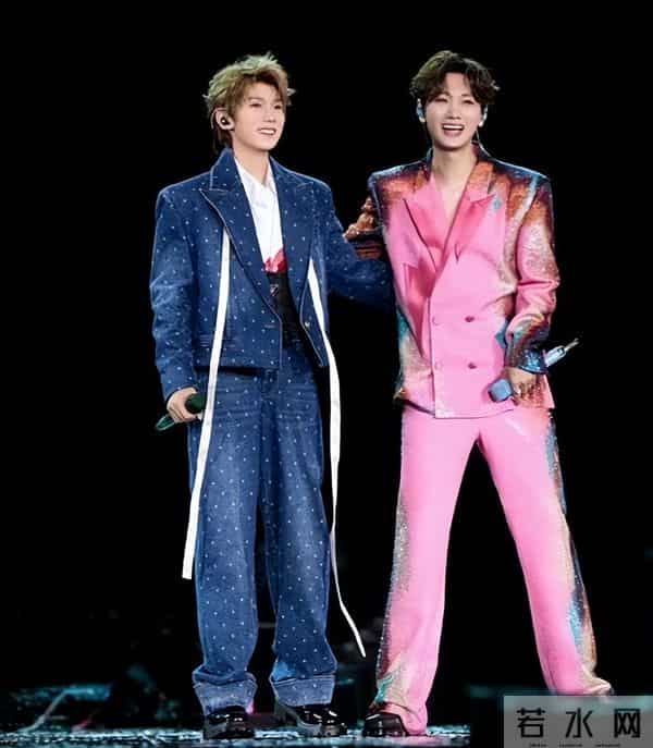 一场生日，戳穿25岁王源江湖地位，易烊千玺确实一个字都没说错