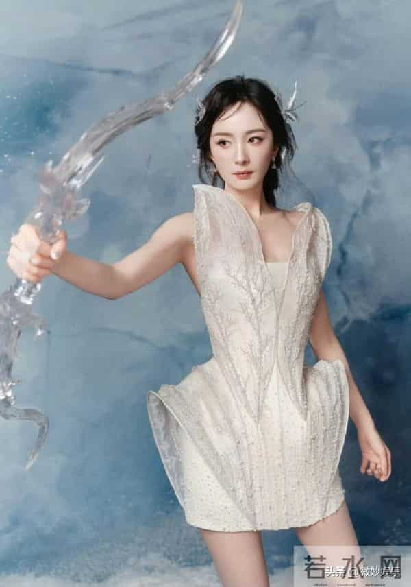 100位女明星神图——第74位杨幂