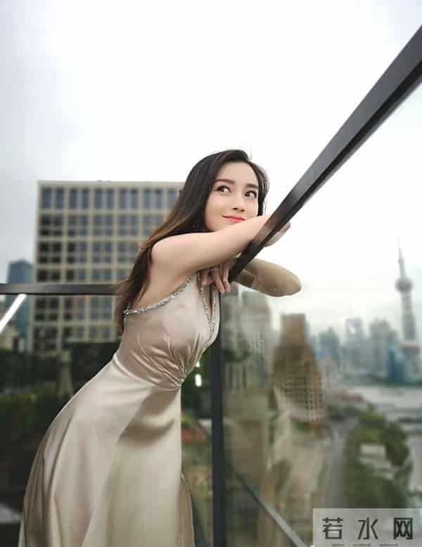 angelababy直播素颜状态