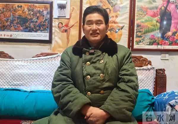 钱再多有什么用？56岁大衣哥开始走下坡路，背后真相太现实