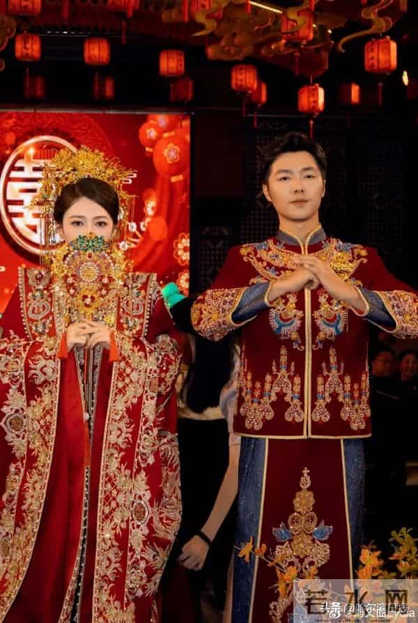 方文强、刘文曲官宣结婚