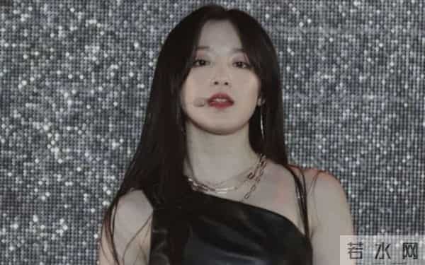 颜值实力双在线却不火?叶舒华成内娱“意难平”