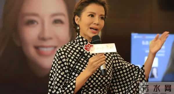 “央视一姐”朱迅的落寞，是整个主持界的悲哀，令人惋惜不已