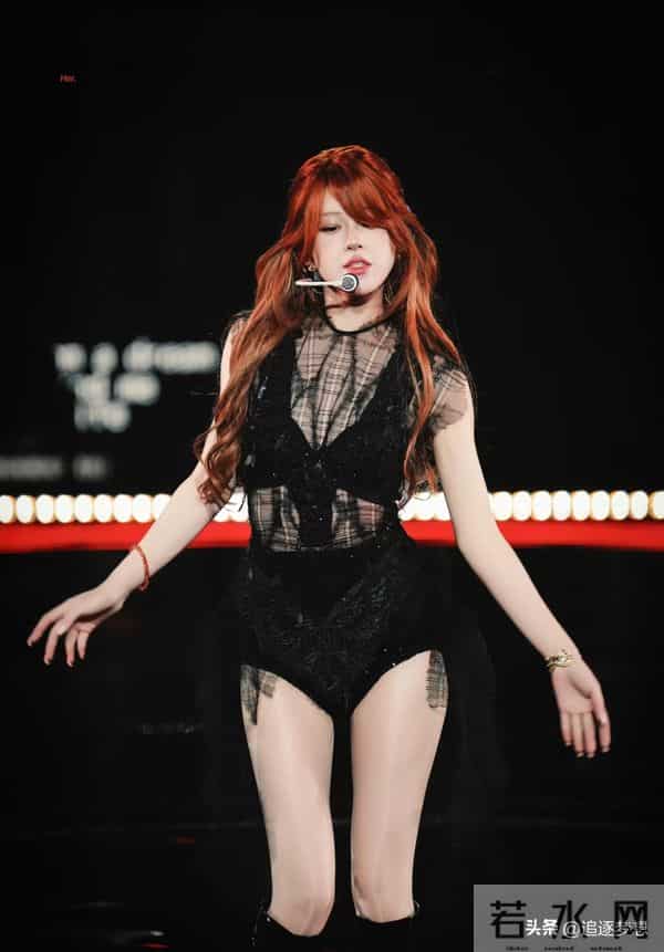 赵露思生日会含泪以为自己再也不能拍戏了 谁知道6套造型直接封神