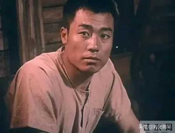 他是最干净的男演员，为妻息影12年，一生零绯闻，如今老到不敢认
