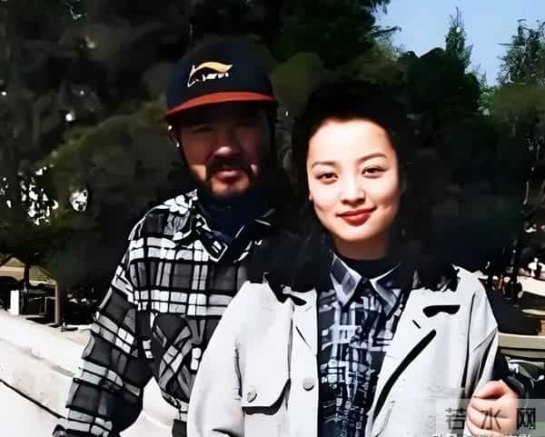 拔出萝卜带出泥，张纪中再迎噩耗，转移财产是冰山一角，麻烦大了