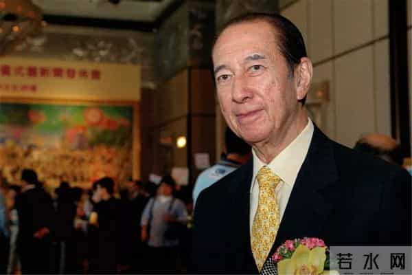 何超琼面前丢光的面子,被14岁儿子找回来了,李嘉欣才是人生赢家