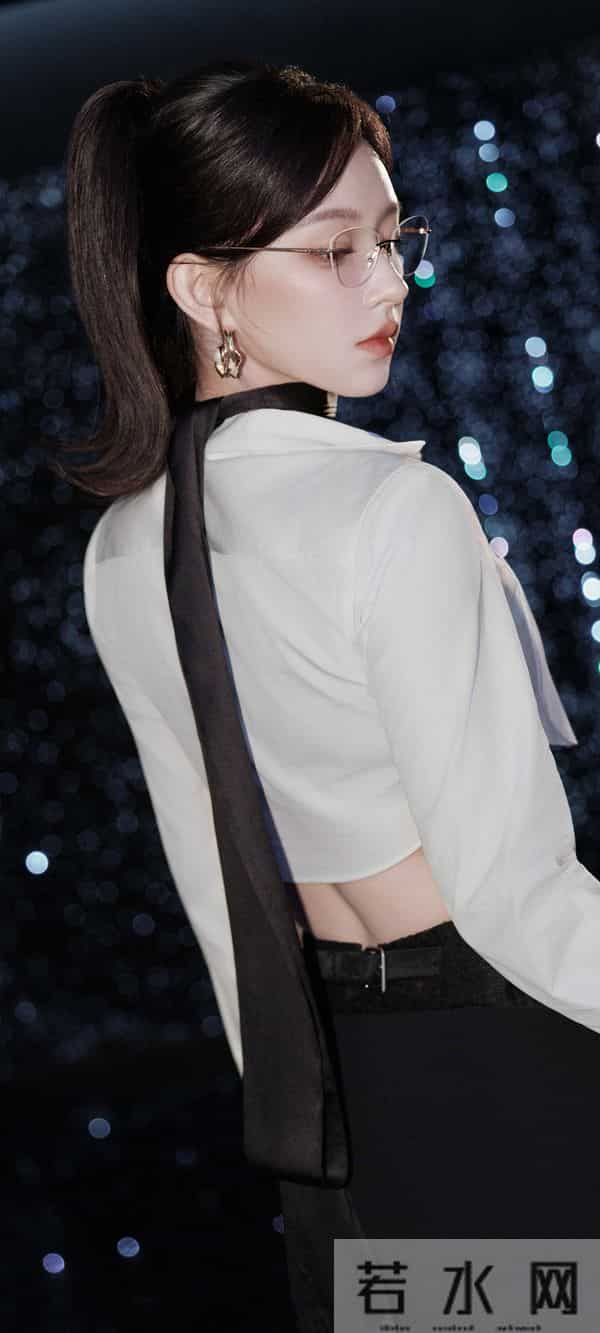 美女壁纸第1245期—程潇