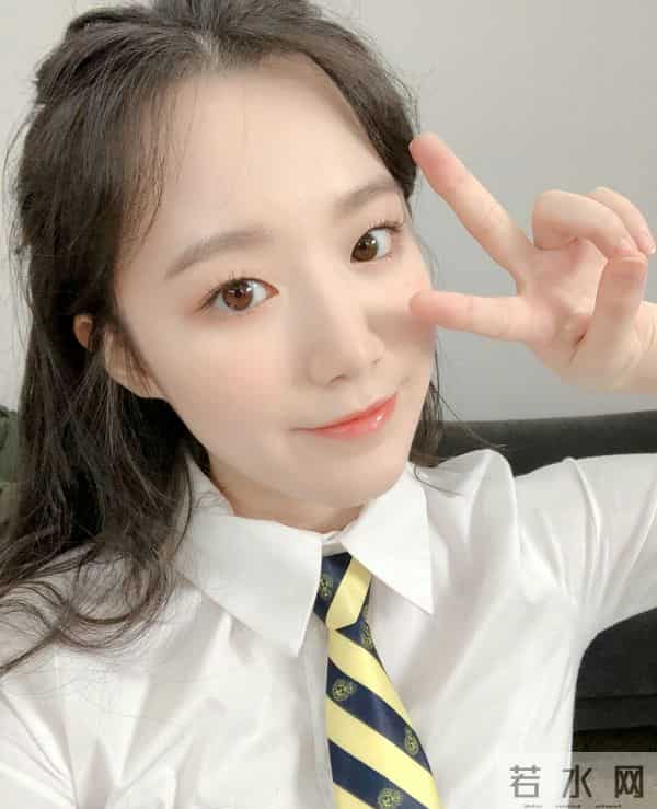 颜值实力双在线却不火?叶舒华成内娱“意难平”