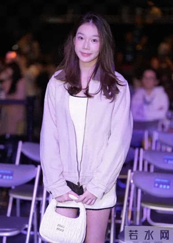 豪门千金郭晓如，郭台铭与曾馨莹女儿，16岁已亭亭玉立！