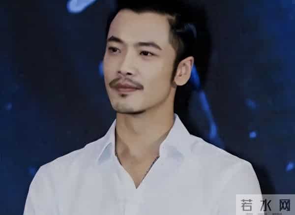 父亲曾是央视“一哥”，他低调娶影后之女，39岁生一女成人生赢家