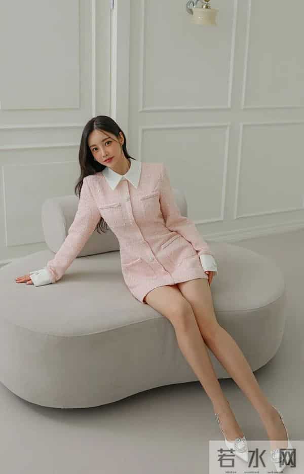 孙允珠丨优雅粉色外套,甜美少女风,时尚穿搭指南!