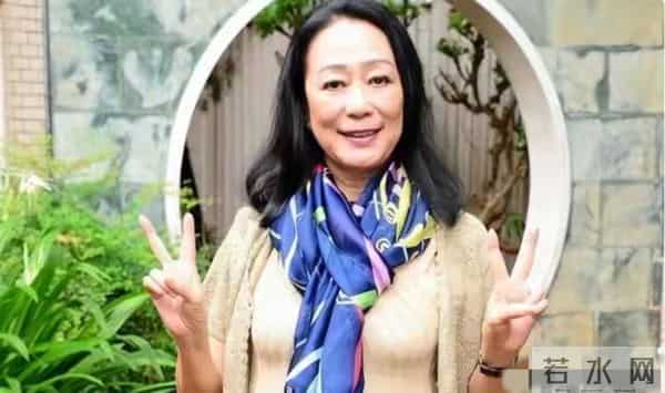 TVB老戏骨罕见露面，因不想当“小三”，拒绝嫁入豪门，至今未婚