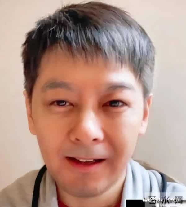 天呐,差点没认出来,不得不说,心中的男神林志颖也老了