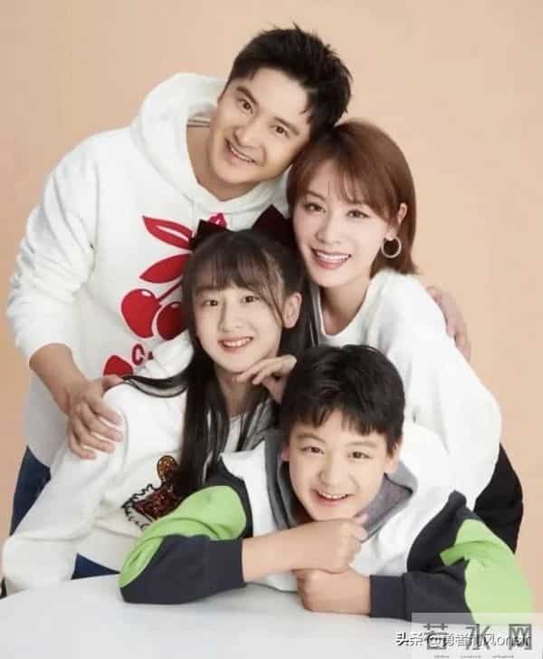 田亮晒照为儿子庆生,14岁田宸宇阳光帅气,身高近180全家最高