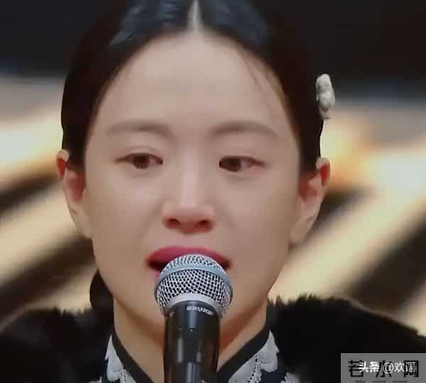 因耍大牌惨遭封杀，求拍“裸戏”上位！难怪连张颂文都嫌弃她！