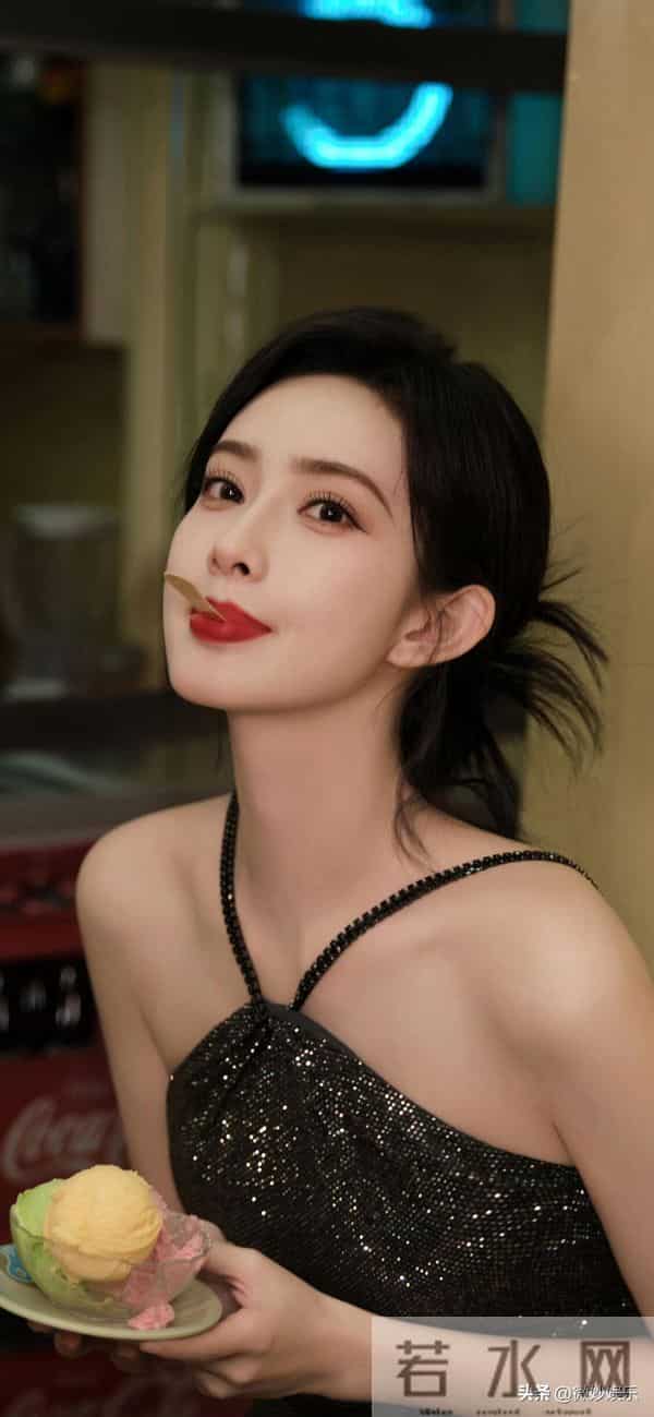 黑裙·红唇·冰淇淋|孟子义,高清壁纸大放送