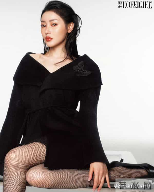 张天爱狼尾造型:三登封面,飒美张力拉满