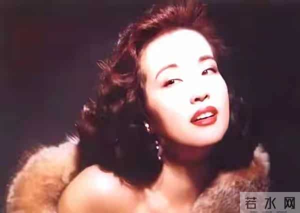 6个情人,4个丈夫,每个都对她无比怀念,怪不得74岁还想演妲己