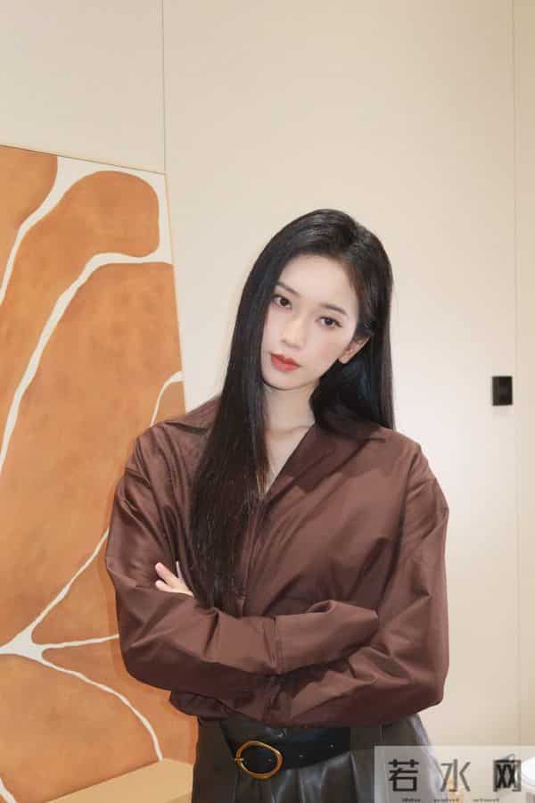 刘令姿——居家写真集欣赏