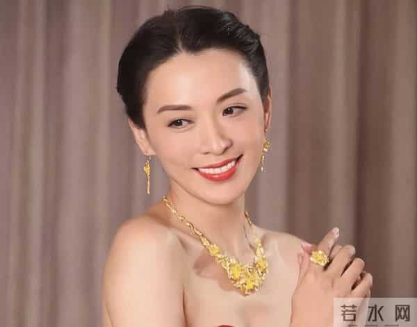 TVB知名女星坚持丁克，宣布不会生孩子，二婚嫁医生婚姻幸福