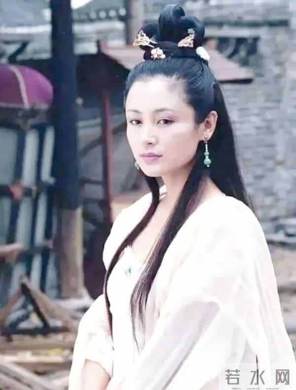 罗海琼-曾被陈坤陆毅青睐，最终却嫁给“丑男”，48岁成人生胜者