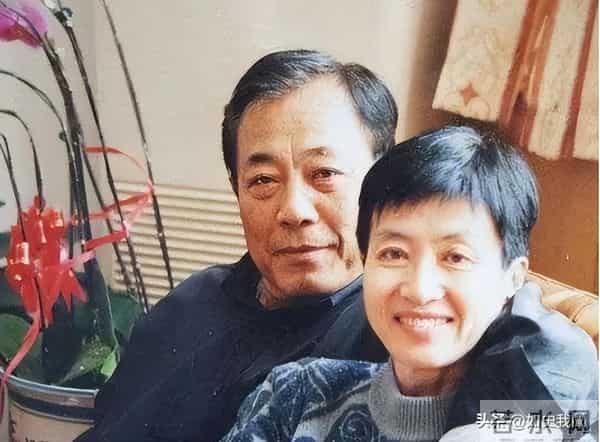 他是最干净的男演员，为妻息影12年，一生零绯闻，如今老到不敢认