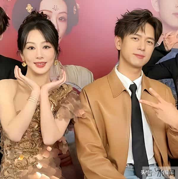 张一山未送生日祝福，戳穿32岁杨紫的江湖地位，李现的话一针见血