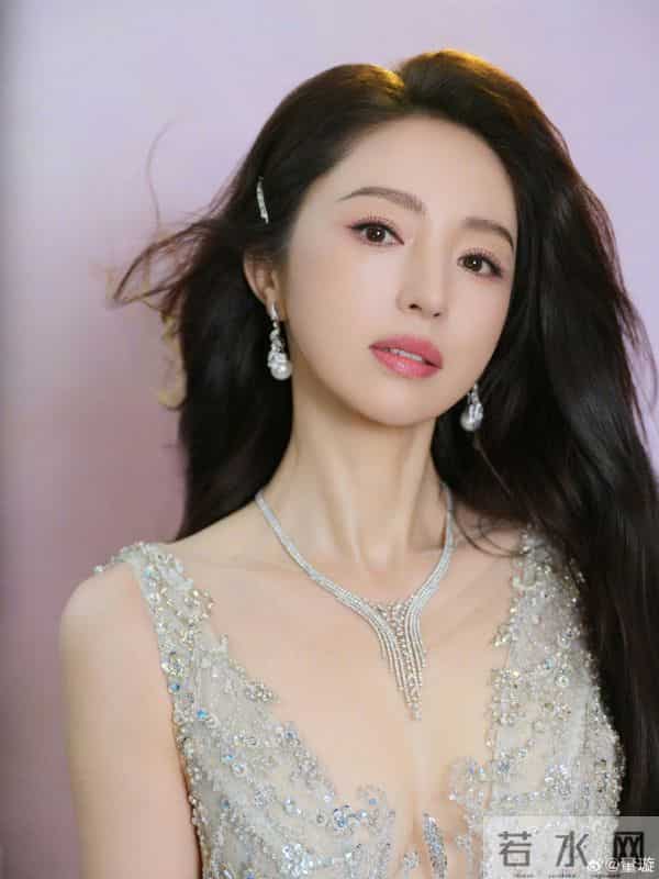 董璇,便宜张维伊那小子了