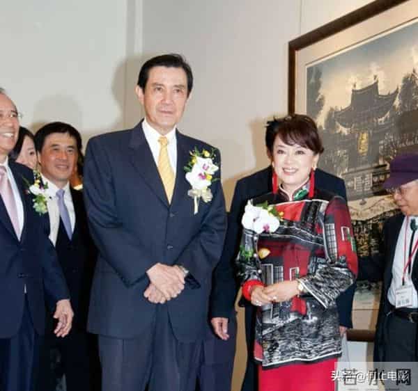 台湾出生定居日本，42岁结婚6年离婚，97岁母亲仍把翁倩玉当女孩